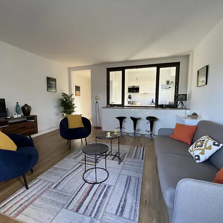 Apartment Superbe T2 Avec Balcon Et Parking, Idealement Situe A - Fr-1-374-200 Arcachon