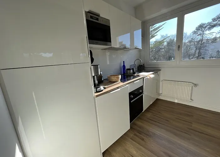 Superbe T2 Avec Balcon Et Parking, Idealement Situe A - Fr-1-374-200 アパート *