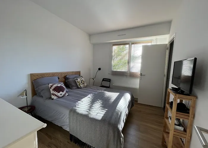 Superbe T2 Avec Balcon Et Parking, Idealement Situe A - Fr-1-374-200 アパート *