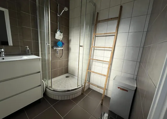 アパート Superbe T2 Avec Balcon Et Parking, Idealement Situe A - Fr-1-374-200 *