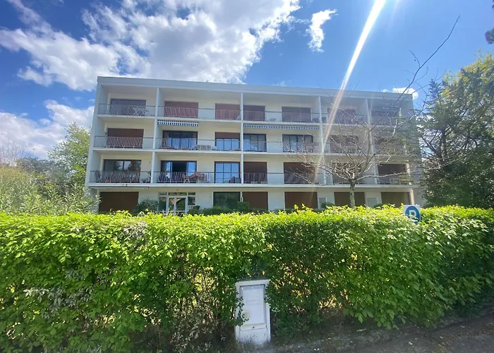 Superbe T2 Avec Balcon Et Parking, Idealement Situe A - Fr-1-374-200 Apartment